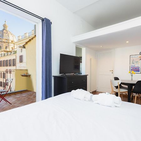 Campo De' Fiori Penthouse-Rental In ローマ エクステリア 写真