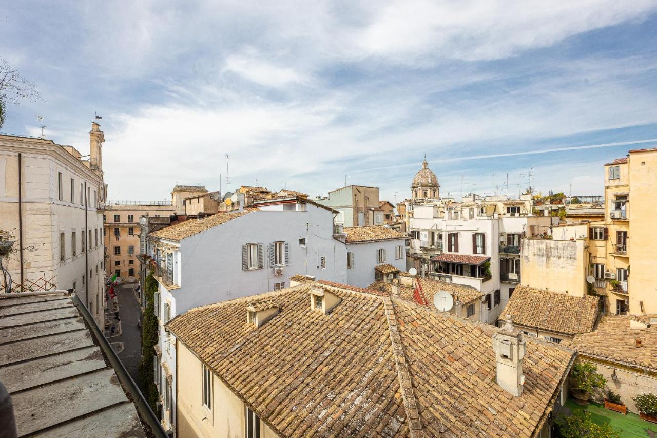 Campo De' Fiori Penthouse-Rental In ローマ エクステリア 写真