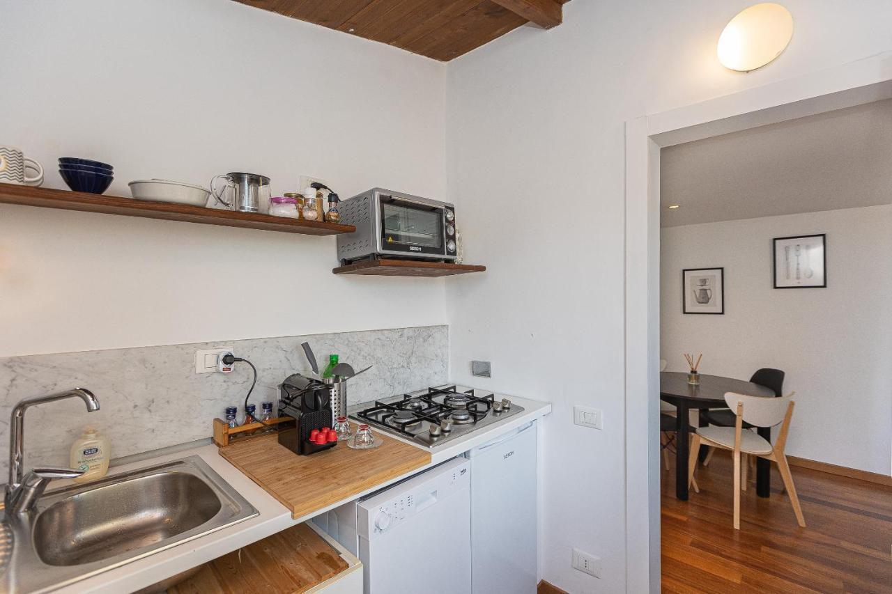 Campo De' Fiori Penthouse-Rental In ローマ エクステリア 写真