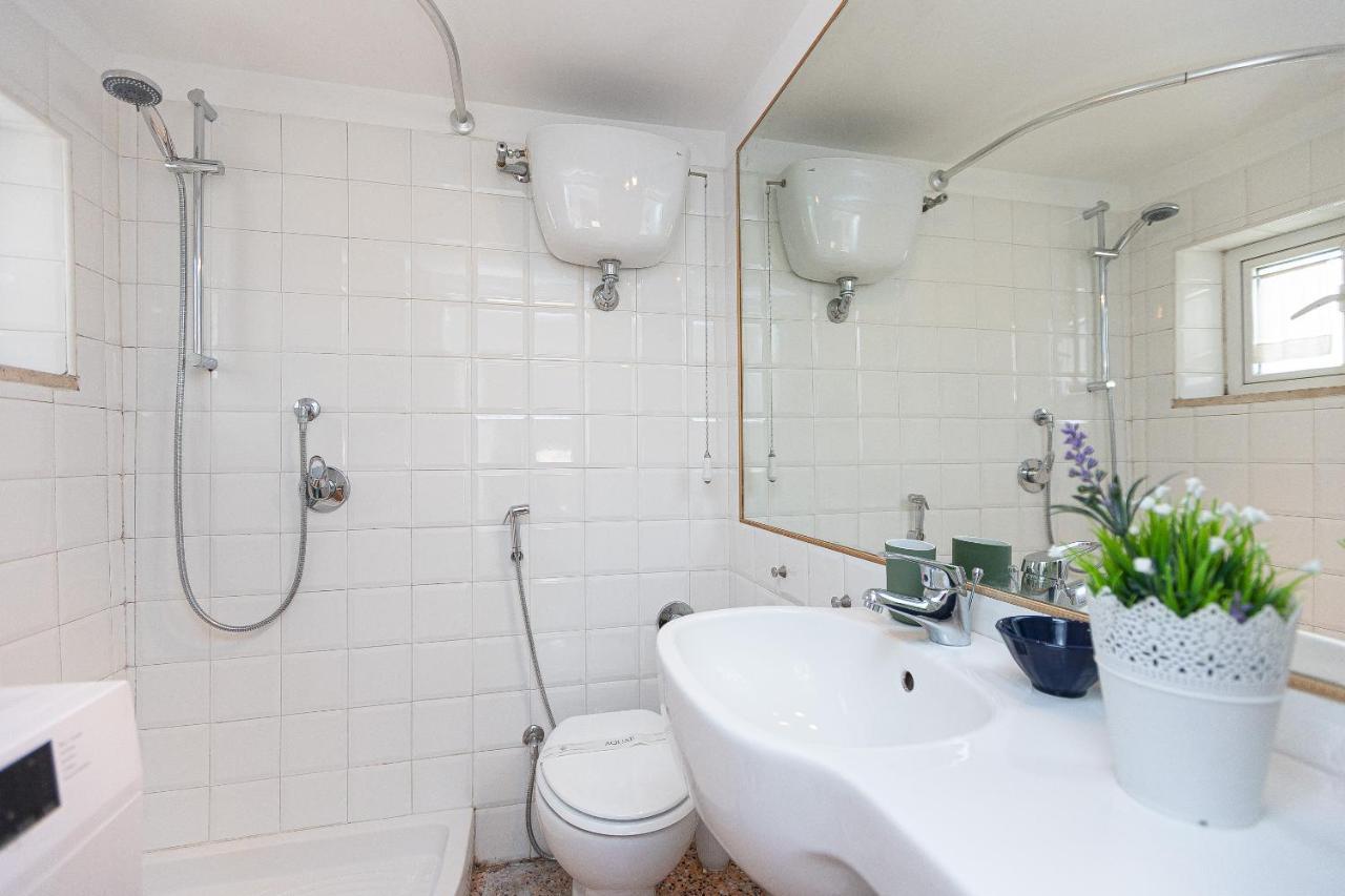 Campo De' Fiori Penthouse-Rental In ローマ エクステリア 写真